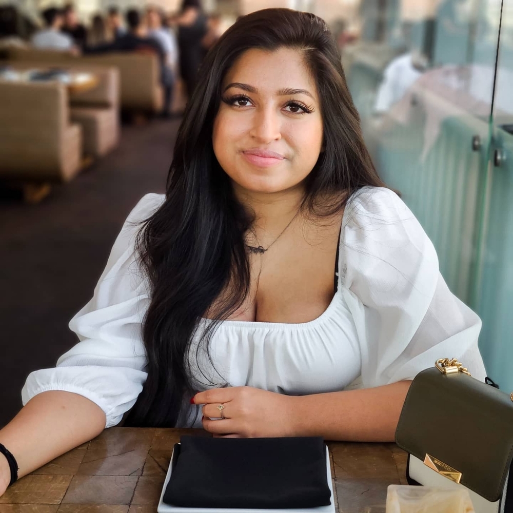 Meet your Posher, Suravi